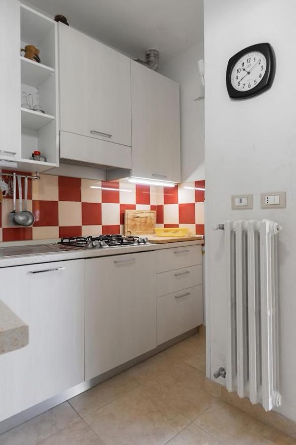 Appartement La Torre Antica Dimora à Giuggianello Extérieur photo