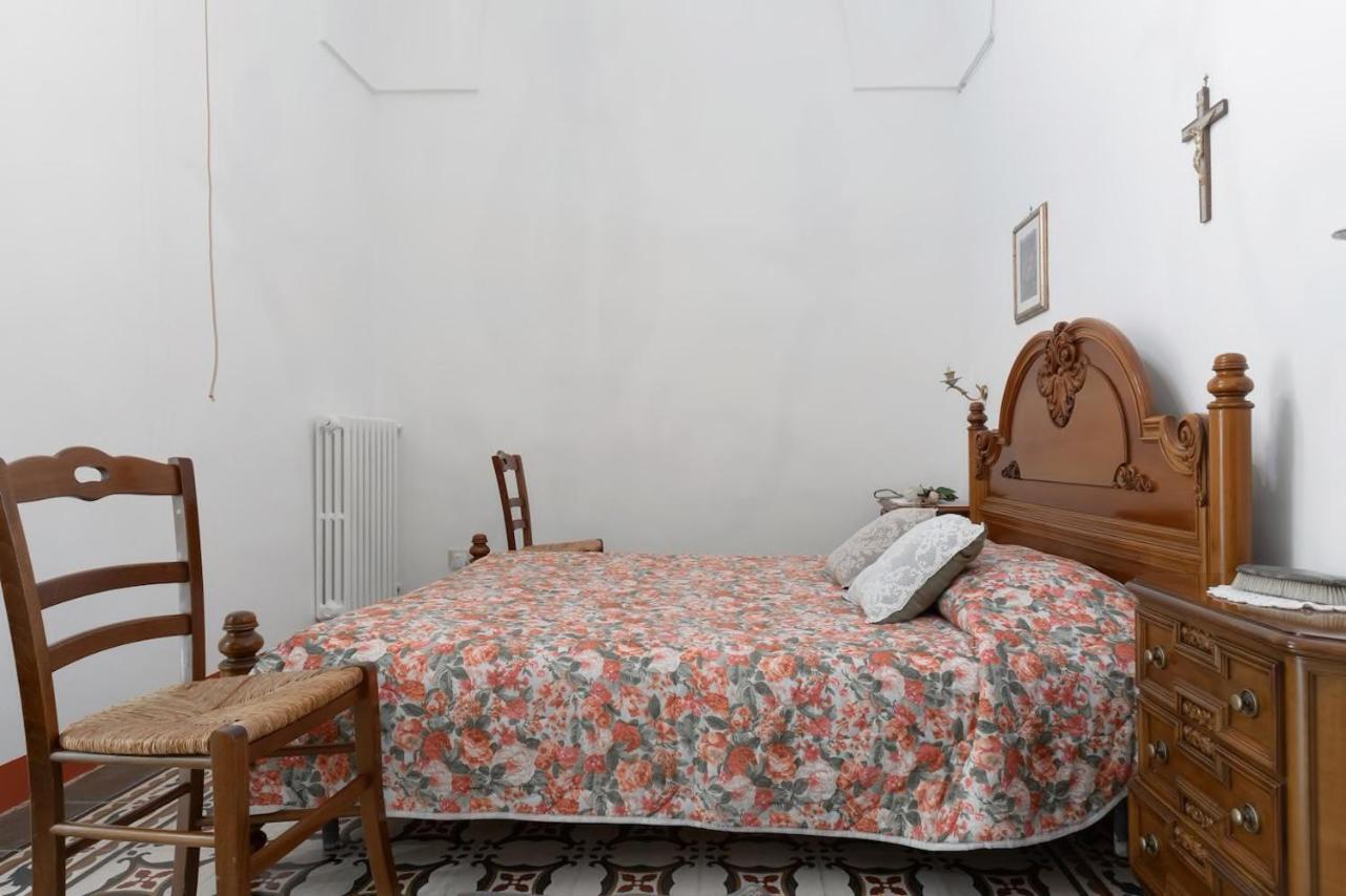 Appartement La Torre Antica Dimora à Giuggianello Extérieur photo